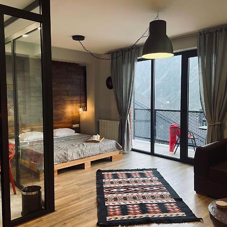 Kazbegi Stylish Apartment Εξωτερικό φωτογραφία