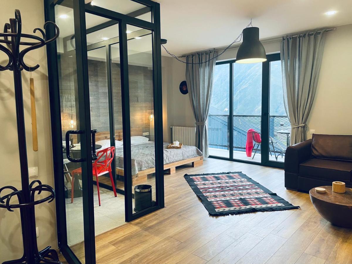 Kazbegi Stylish Apartment Εξωτερικό φωτογραφία
