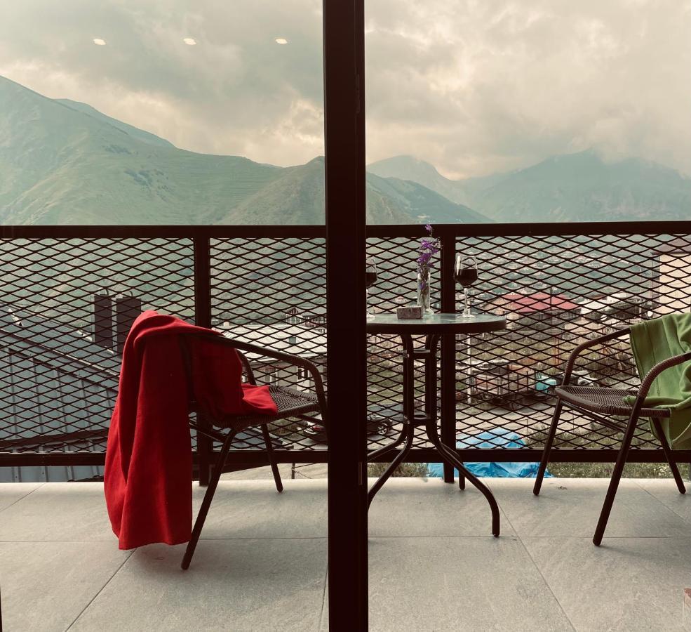 Kazbegi Stylish Apartment Εξωτερικό φωτογραφία