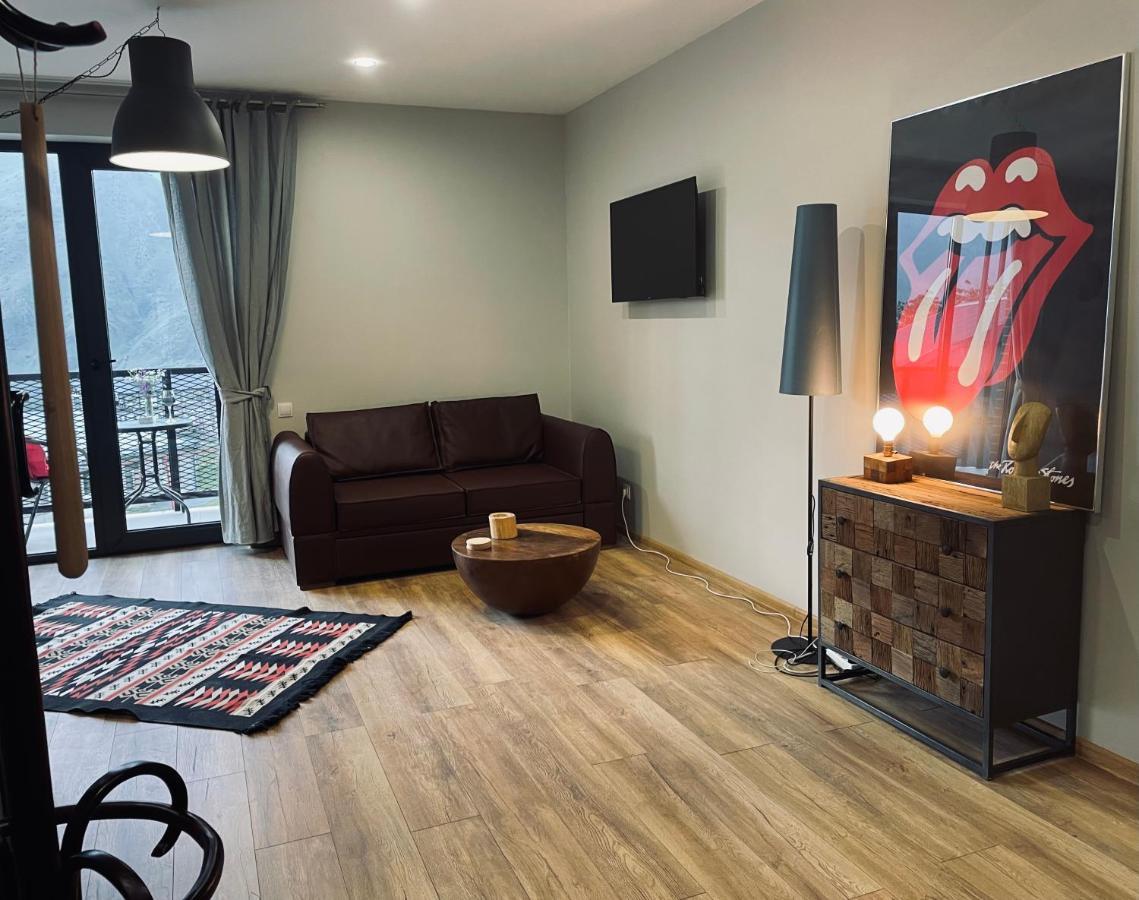 Kazbegi Stylish Apartment Εξωτερικό φωτογραφία
